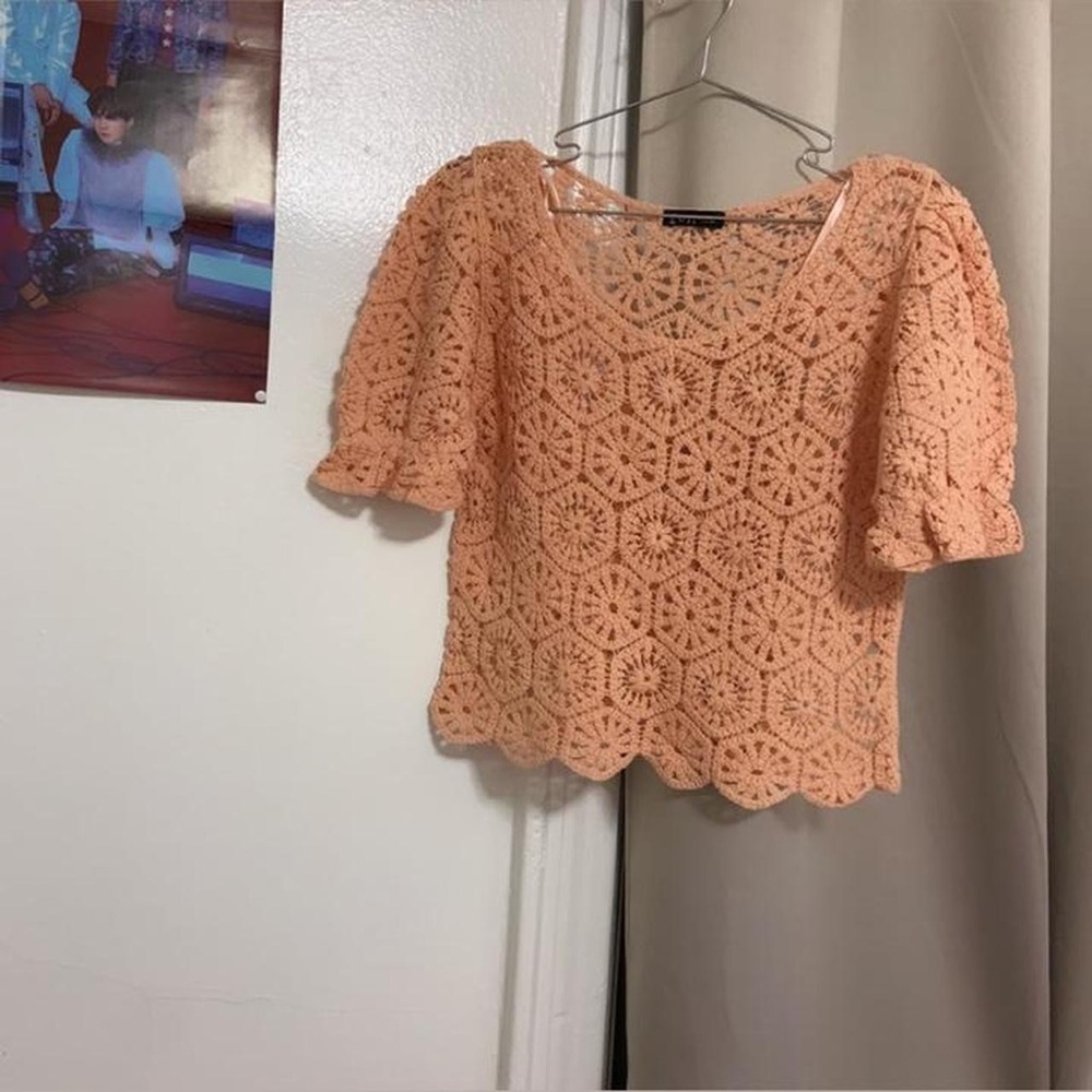 Puff Sleeve Crochet Top